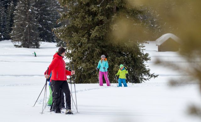Vacanze estate ed inverno in Alta Badia Immagine: vacanze in famiglia