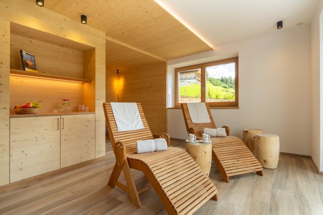 Vacanza Wellness in Alta Badia Immagine: area wellness